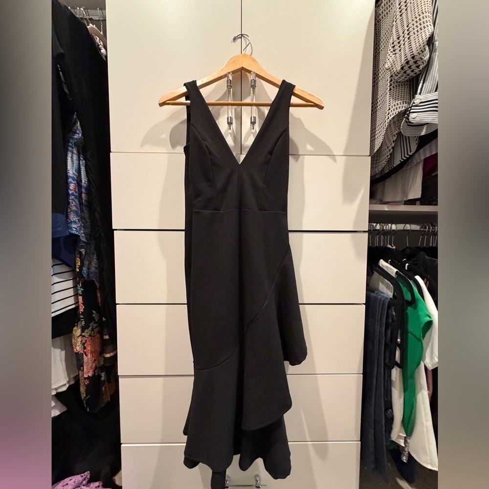 Lulus Elegant Black Sleeveless Dress